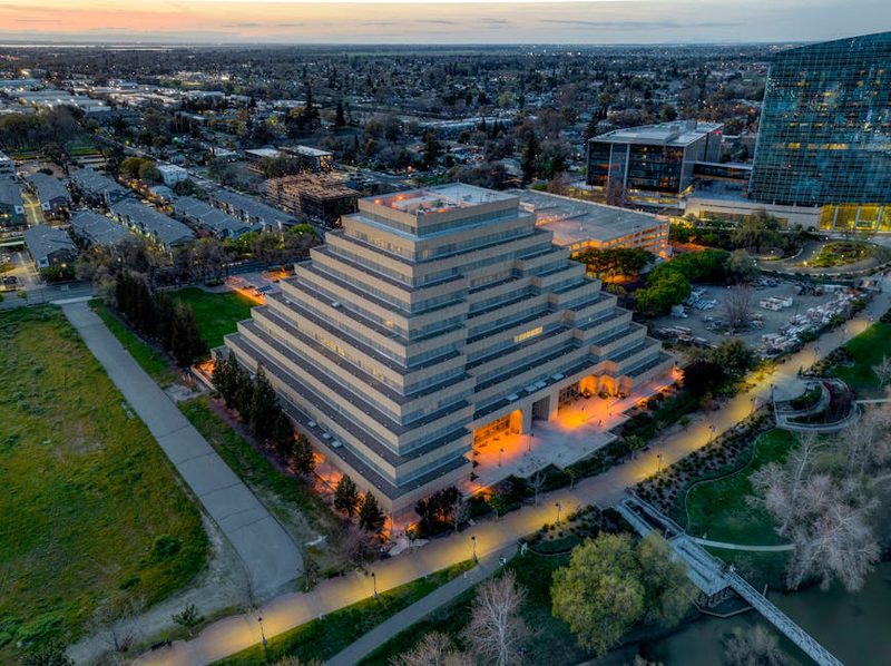 Co-Working Office - Burbank, CA