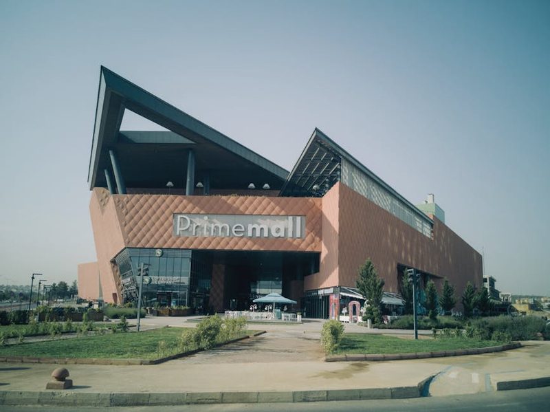 Retail Center - Washington, DC