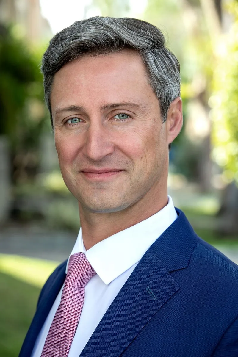 Trevor Damyan, Commercial Mortgage Broker